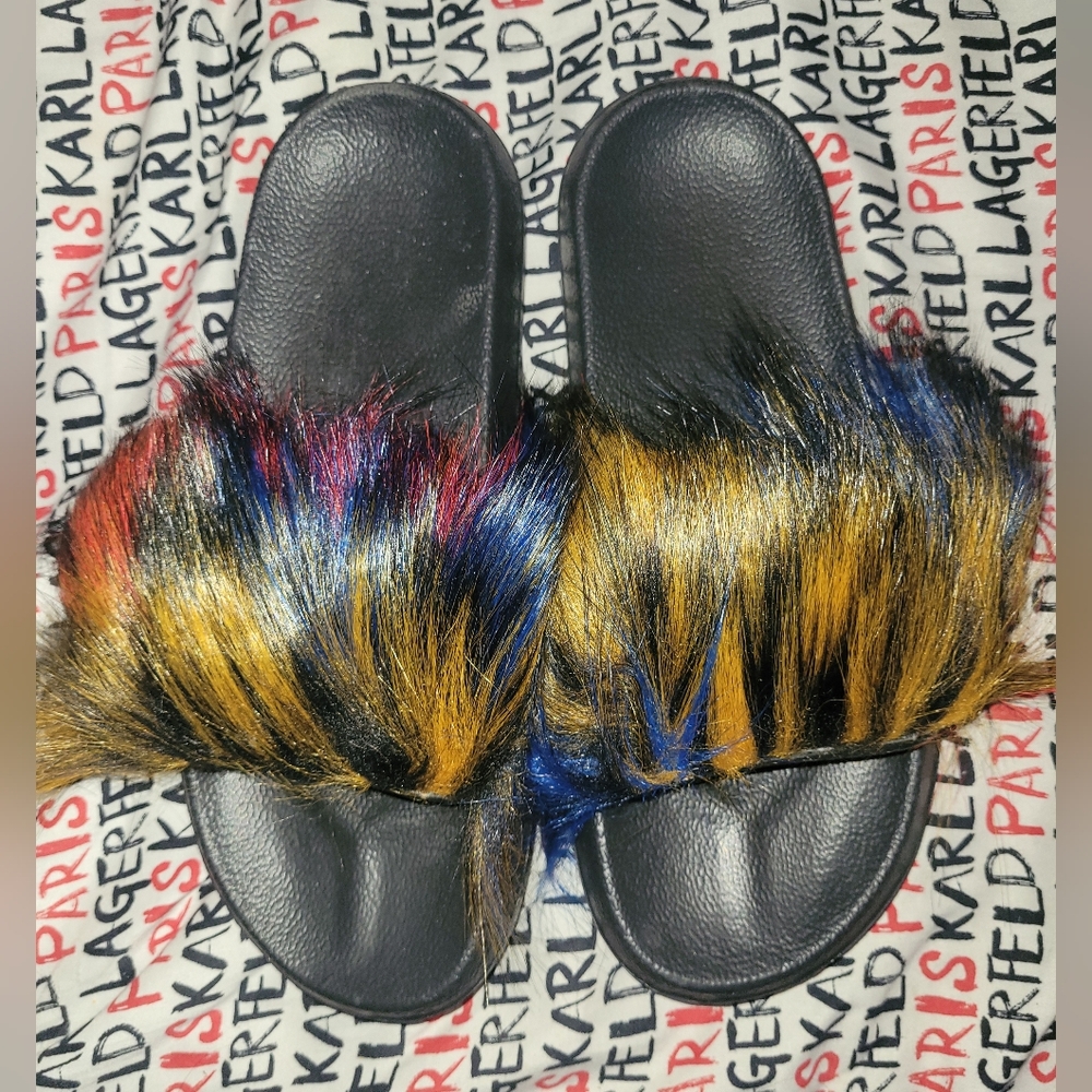 New valpeak multicolor furry slide shoes women's size 10 with comb